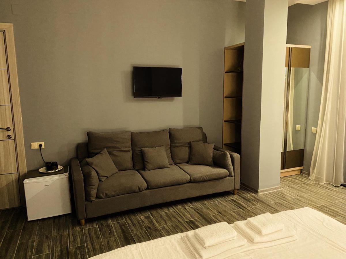 Hotel Vs كوبوليتي المظهر الخارجي الصورة