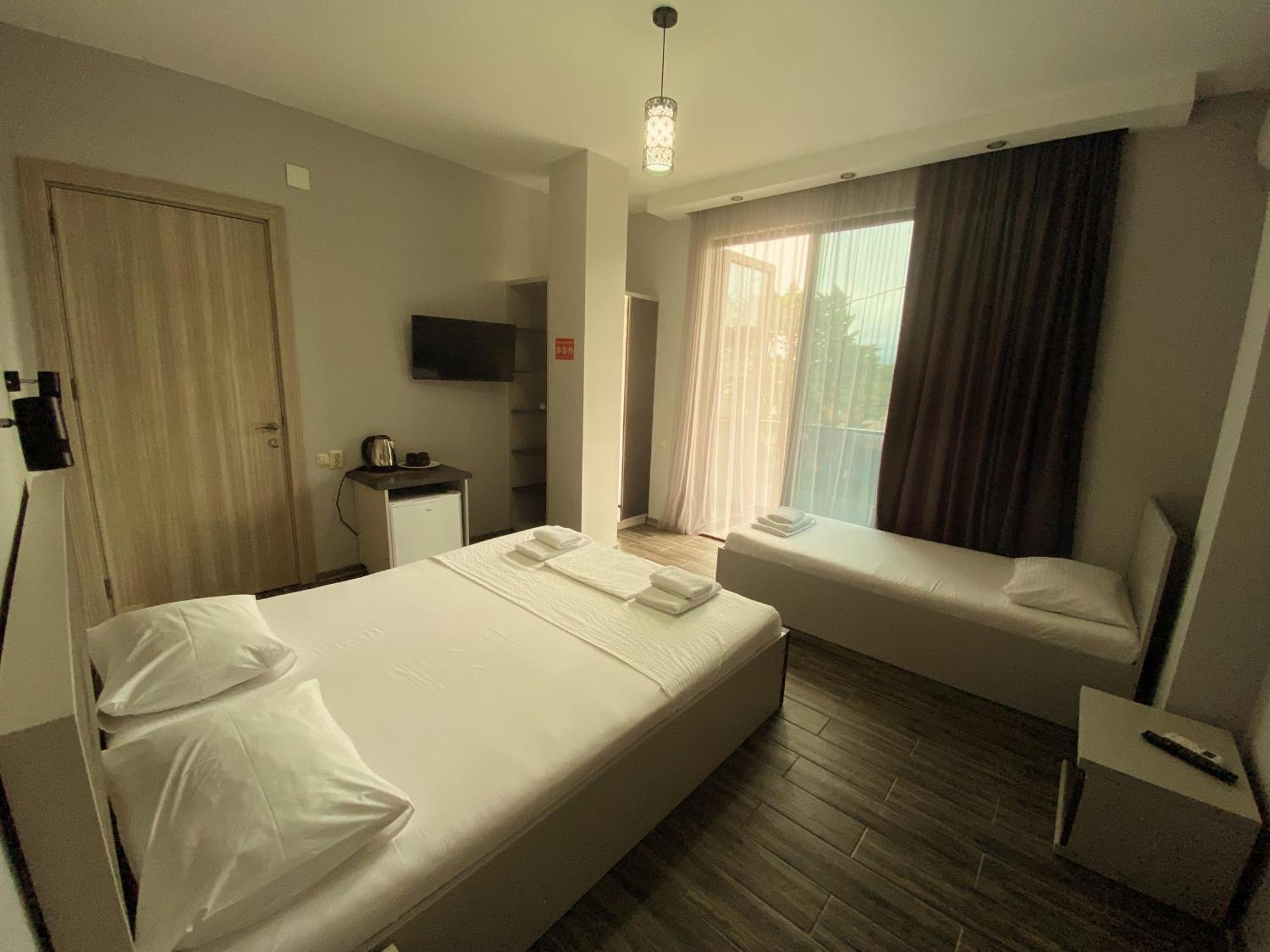 Hotel Vs كوبوليتي المظهر الخارجي الصورة